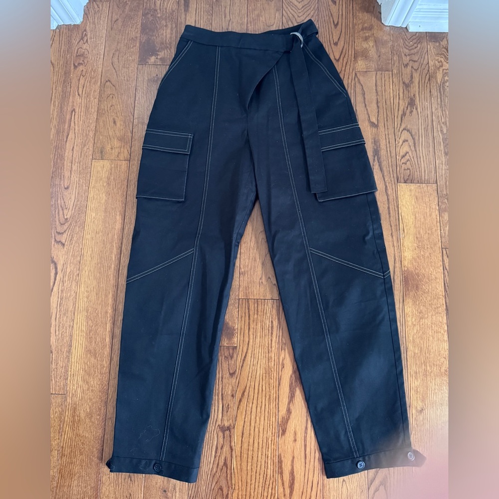 Karen BritChick x Amazon The Drop
cargo pant